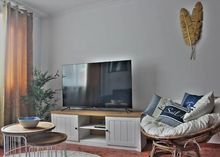 Malpica Greek Home